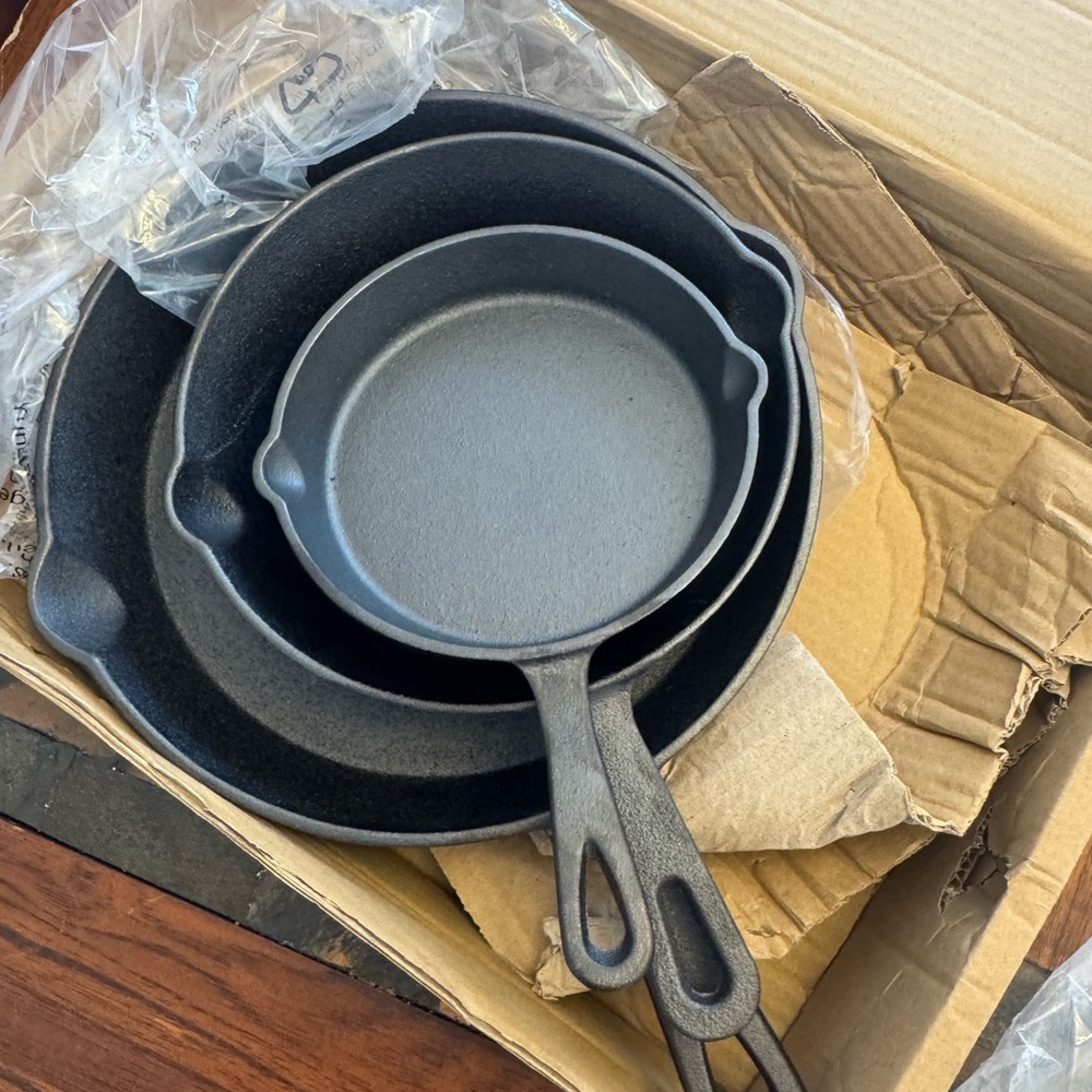 Cast Iron Skillet Set - Black